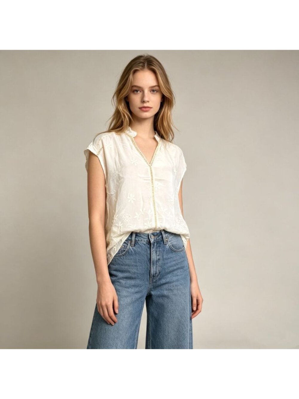 NWOT JOHNNY WAS Embroidered Floral Sleeveless V-neck Bohemia Blouse Sz S